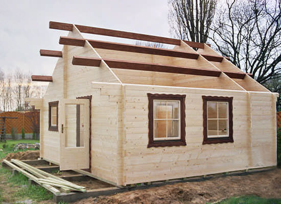 Фото: строительство дачного домика